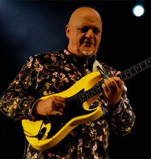 Kiesel Guitars Artist Frank Gambale